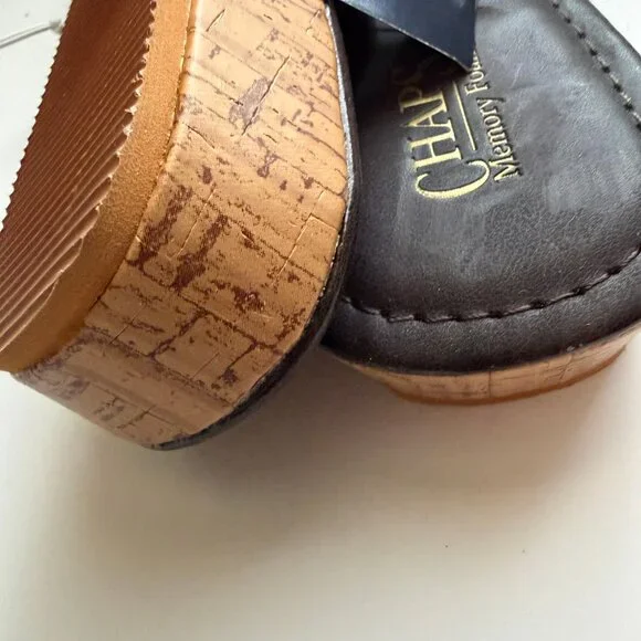 Chaps Women’s Casual Sandals Low Wedge Heel. Memory Foam Brown Size 7-8 ~NWT!! - Picture 3 of 3